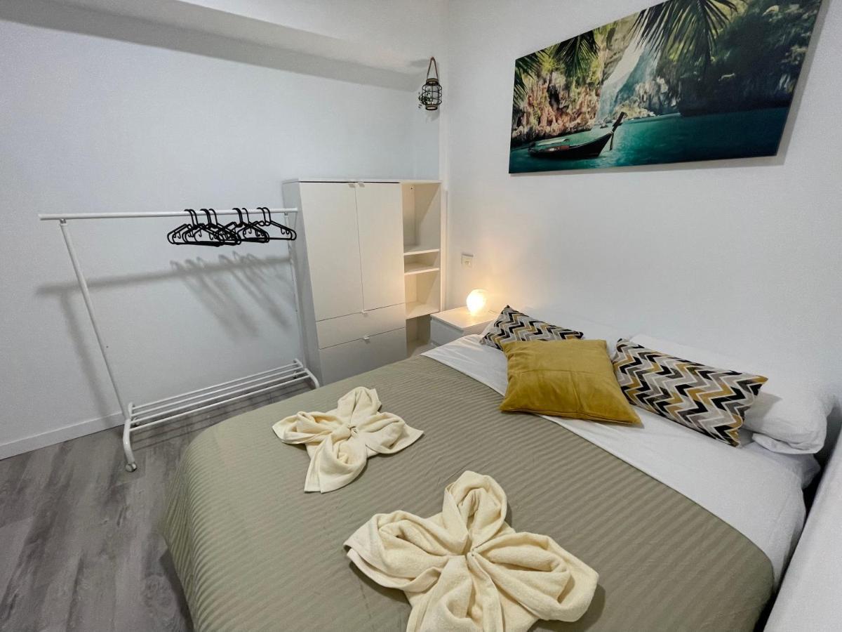 ホテル Coliving El Toro ラスパルマス・デ・グランカナリア エクステリア 写真